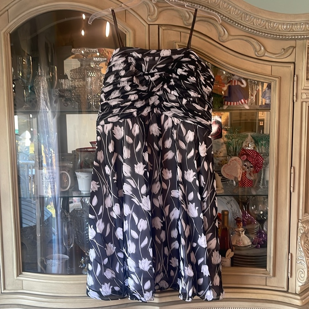 Dusk Collection by Sheila Yen Women's dress size 14